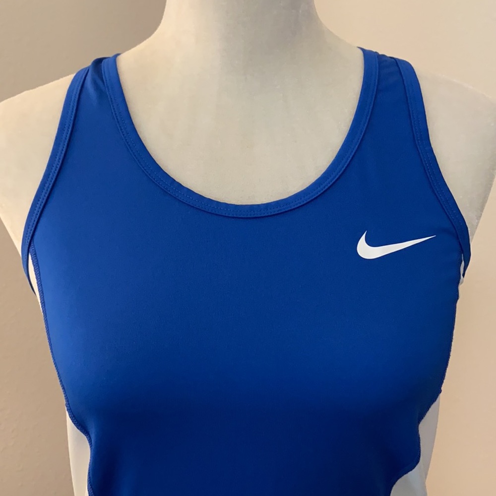 Nike Racerback Tank - Picture 2 of 9